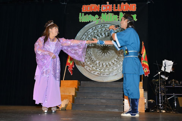 CaiLuongHuongMIenNam072316P09