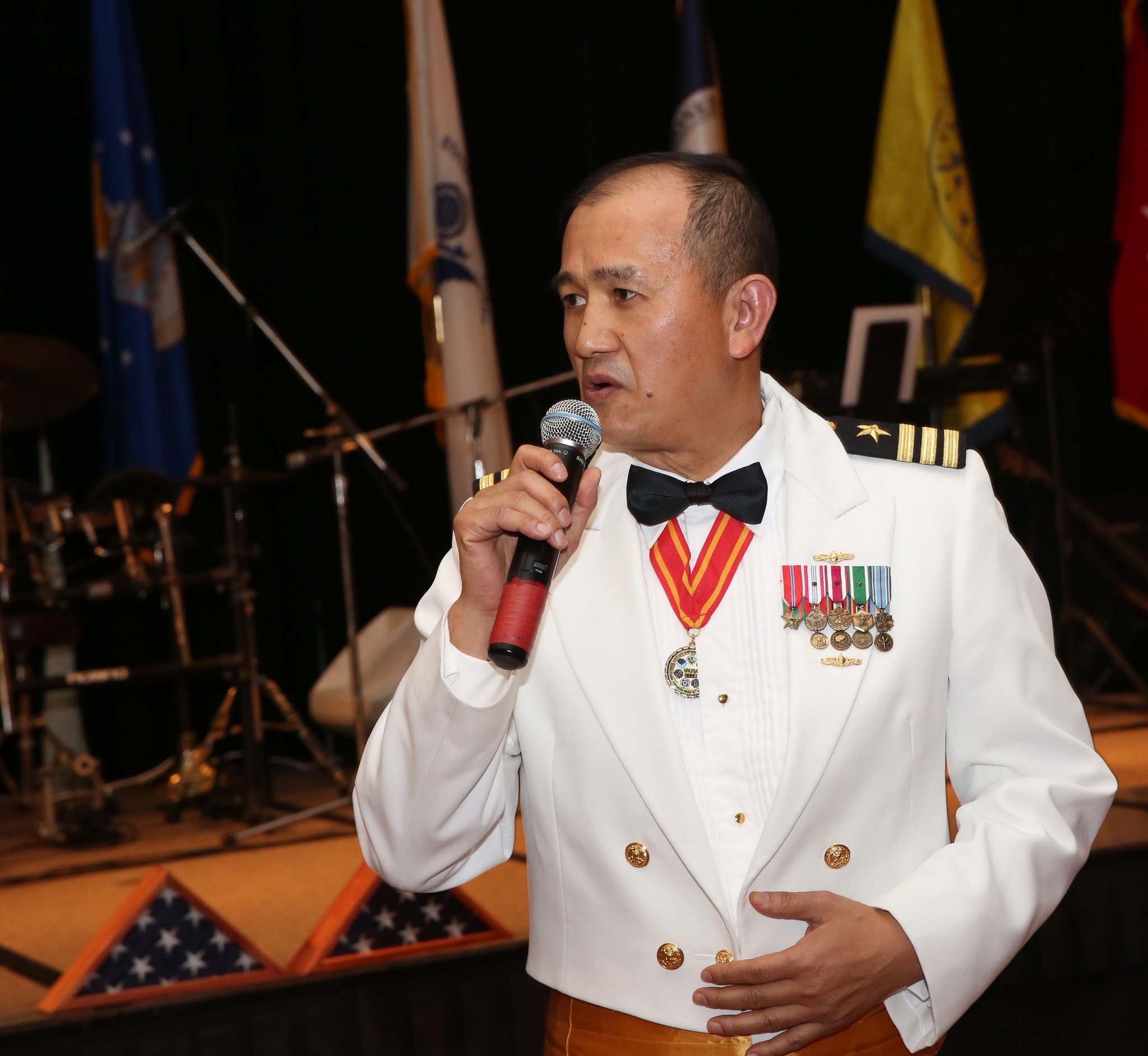 vausanhathung092416p10