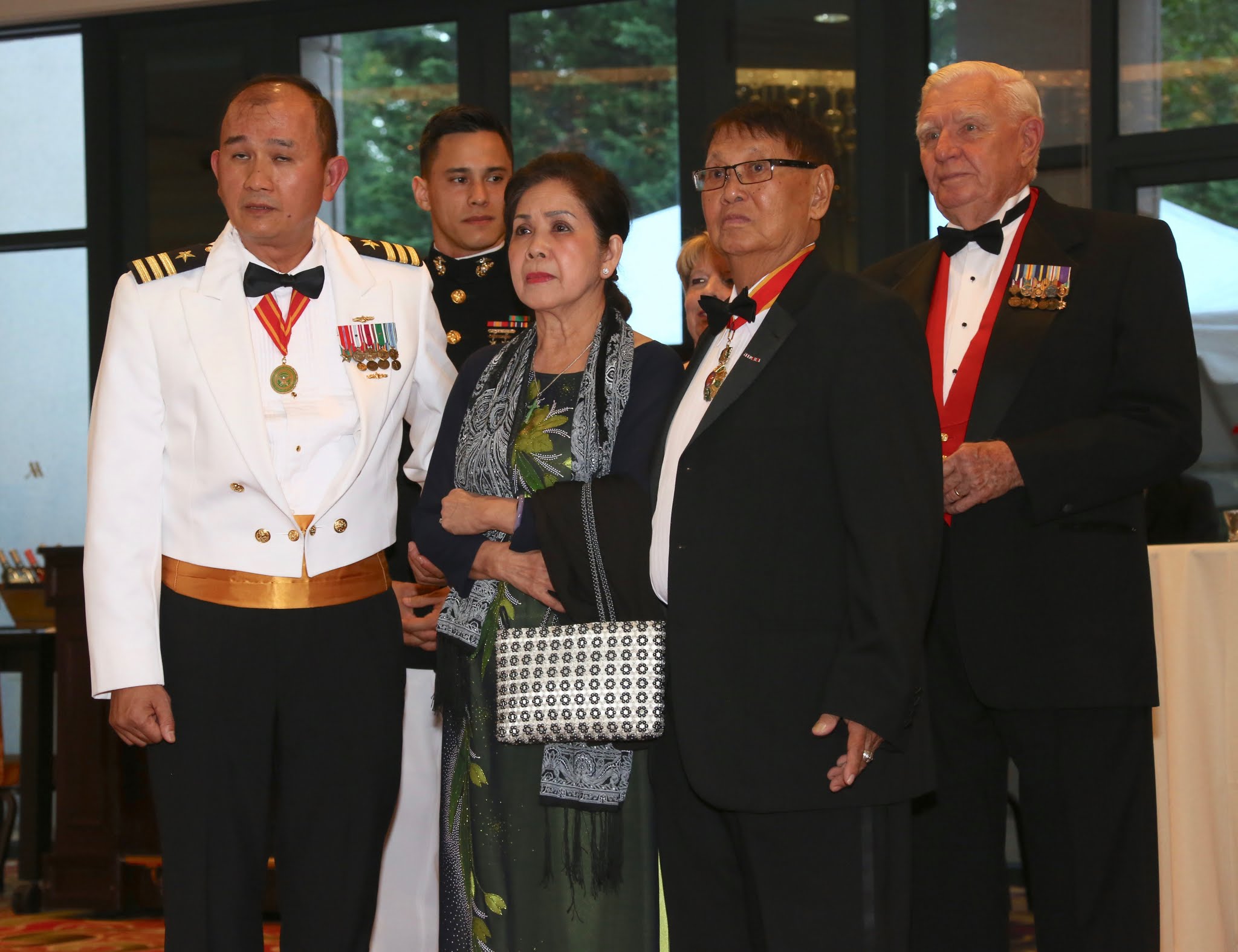 vausanhathung092416p15